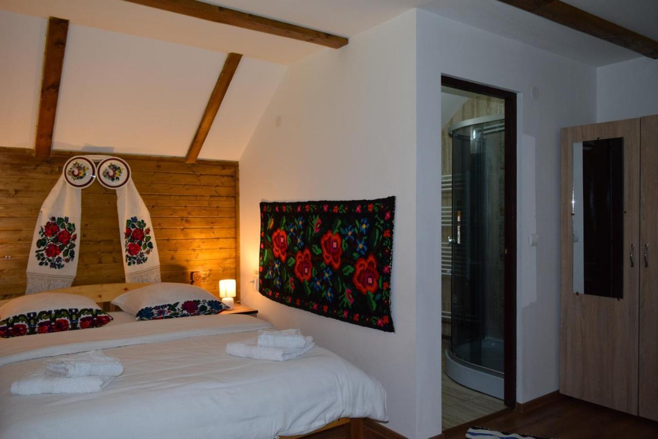 Casa Leca Hotel Breb Екстериор снимка