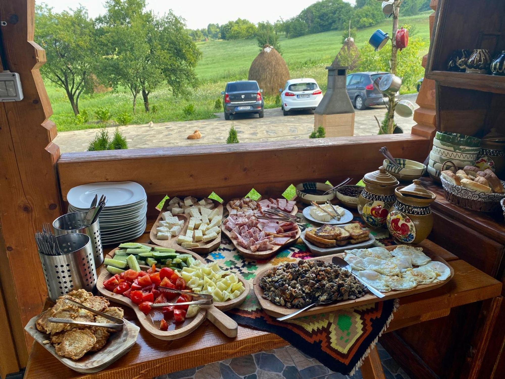 Casa Leca Hotel Breb Екстериор снимка