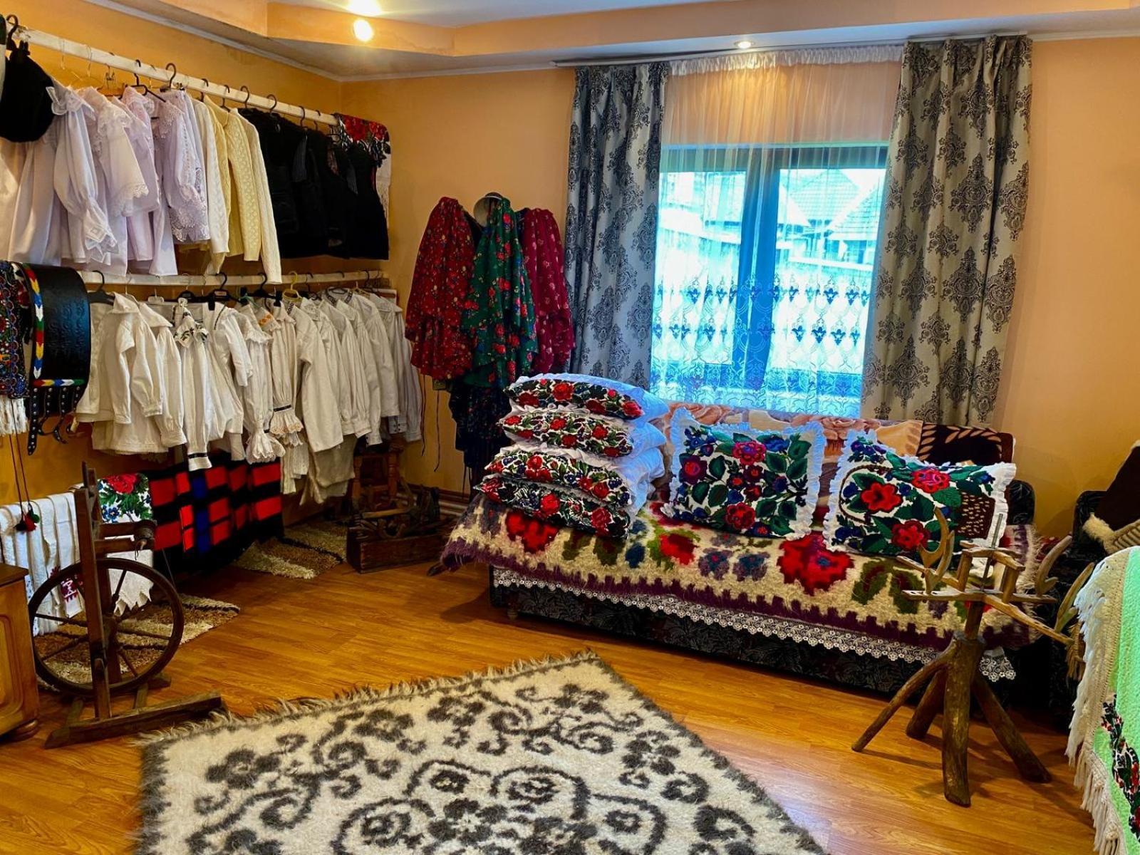 Casa Leca Hotel Breb Екстериор снимка